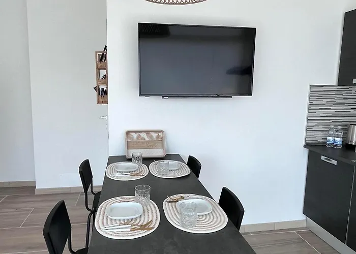 Appartement Paradise L V *